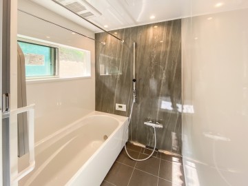 U様邸（バスルーム）