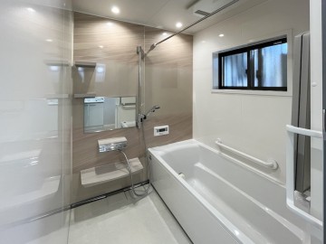 A様邸（バスルーム）